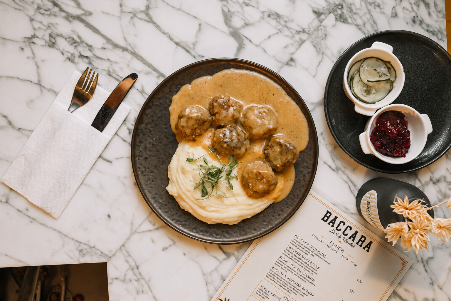 BACCARA meatballs served with mashed potatoes
